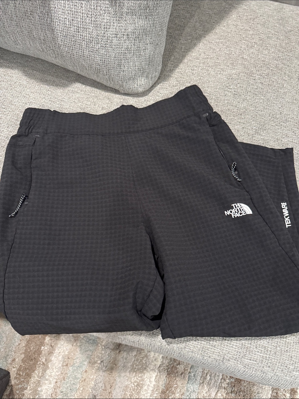 The North Face Kids Black Active Shorts with Logo